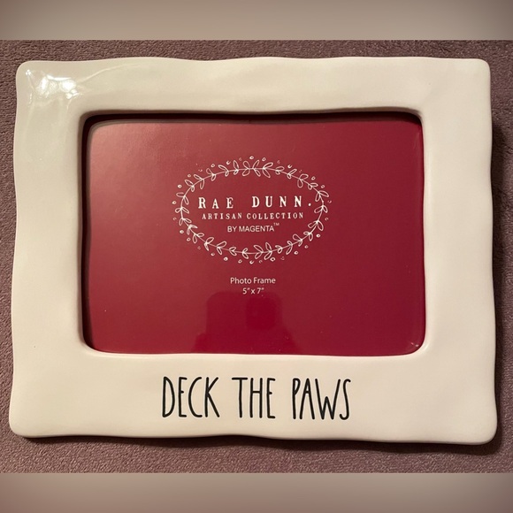 Rae Dunn Deck the Paws white ceramic frame 5x7 new - Picture 2 of 7